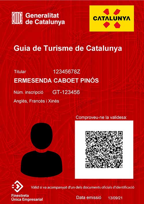 Sample Generalitat de Catalunya tourist-guide licence card (Guia de Turisme de Catalunya) showing the holder's name, registration number beginning with GT-, languages, photo and a validity QR code
